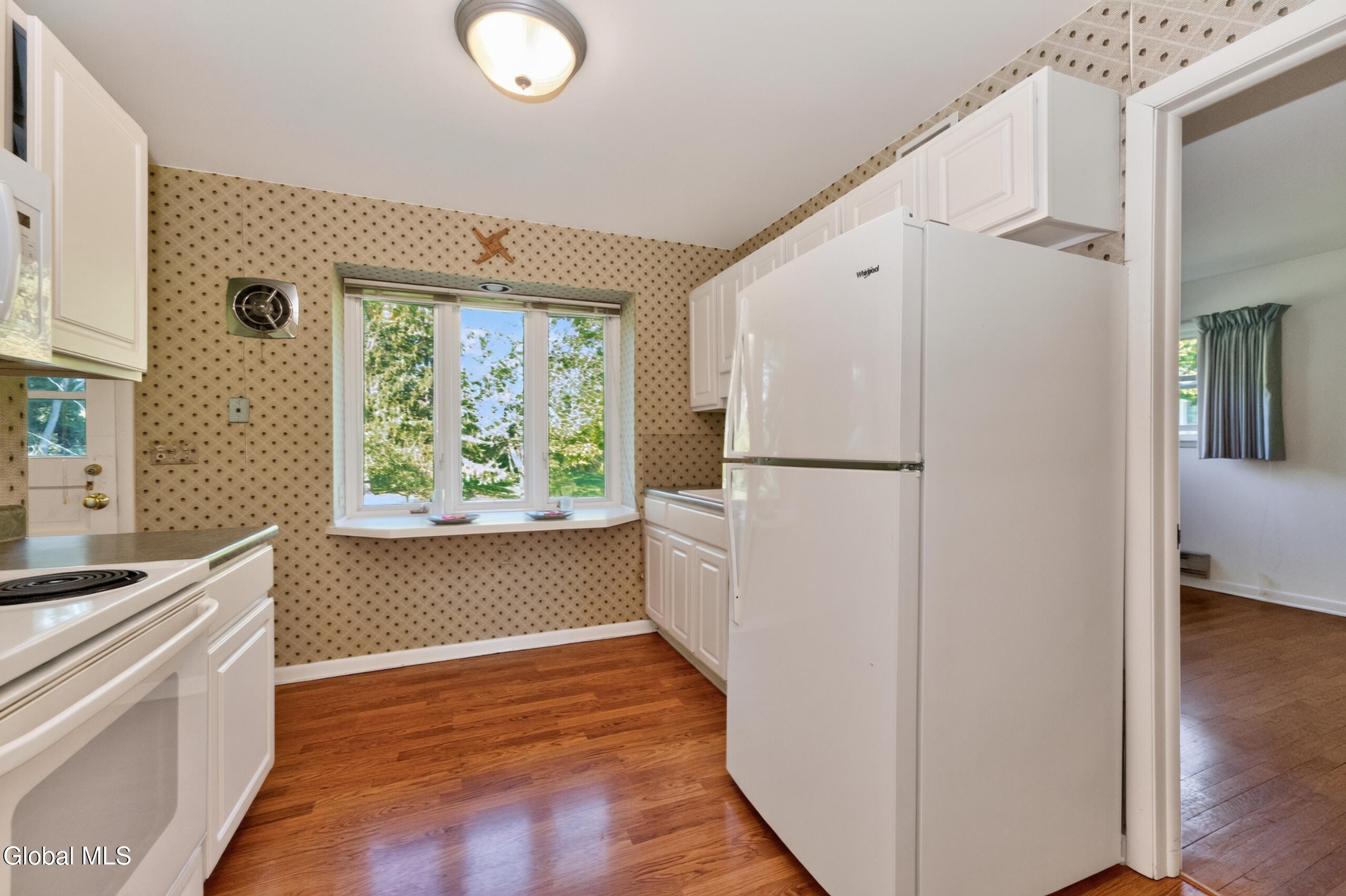 82 Salisbury Road Delmar NY 12054