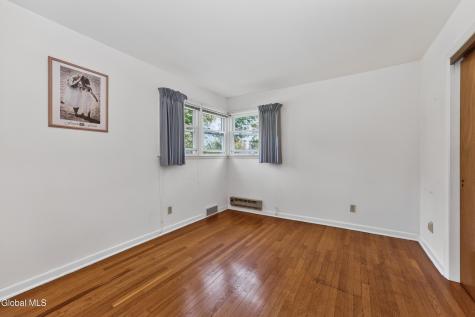 82 Salisbury Road Delmar NY 12054
