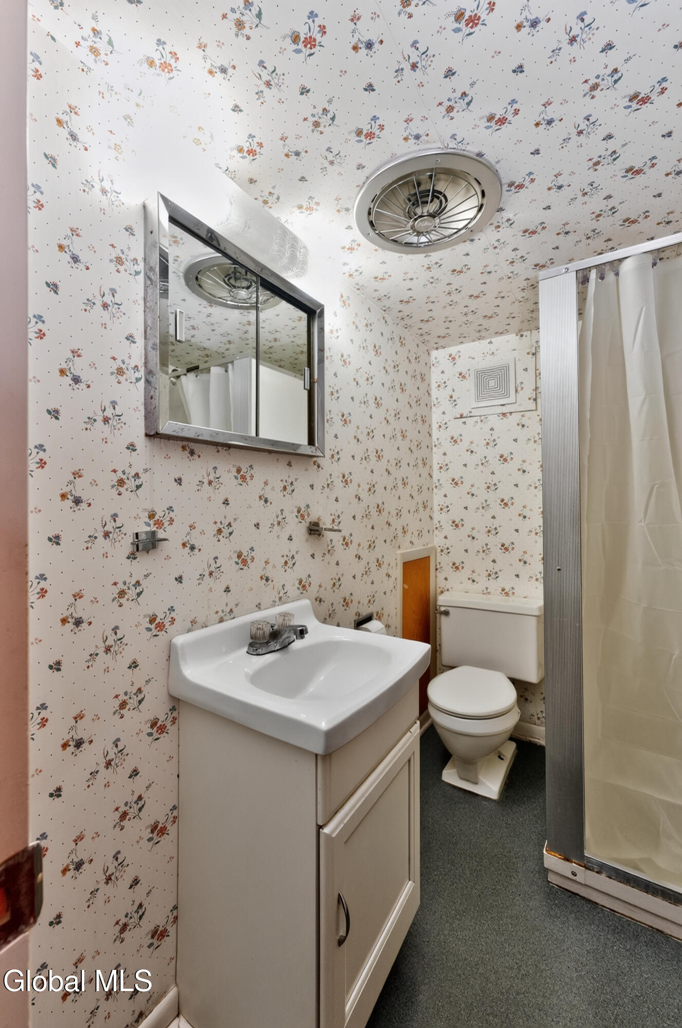 82 Salisbury Road Delmar NY 12054