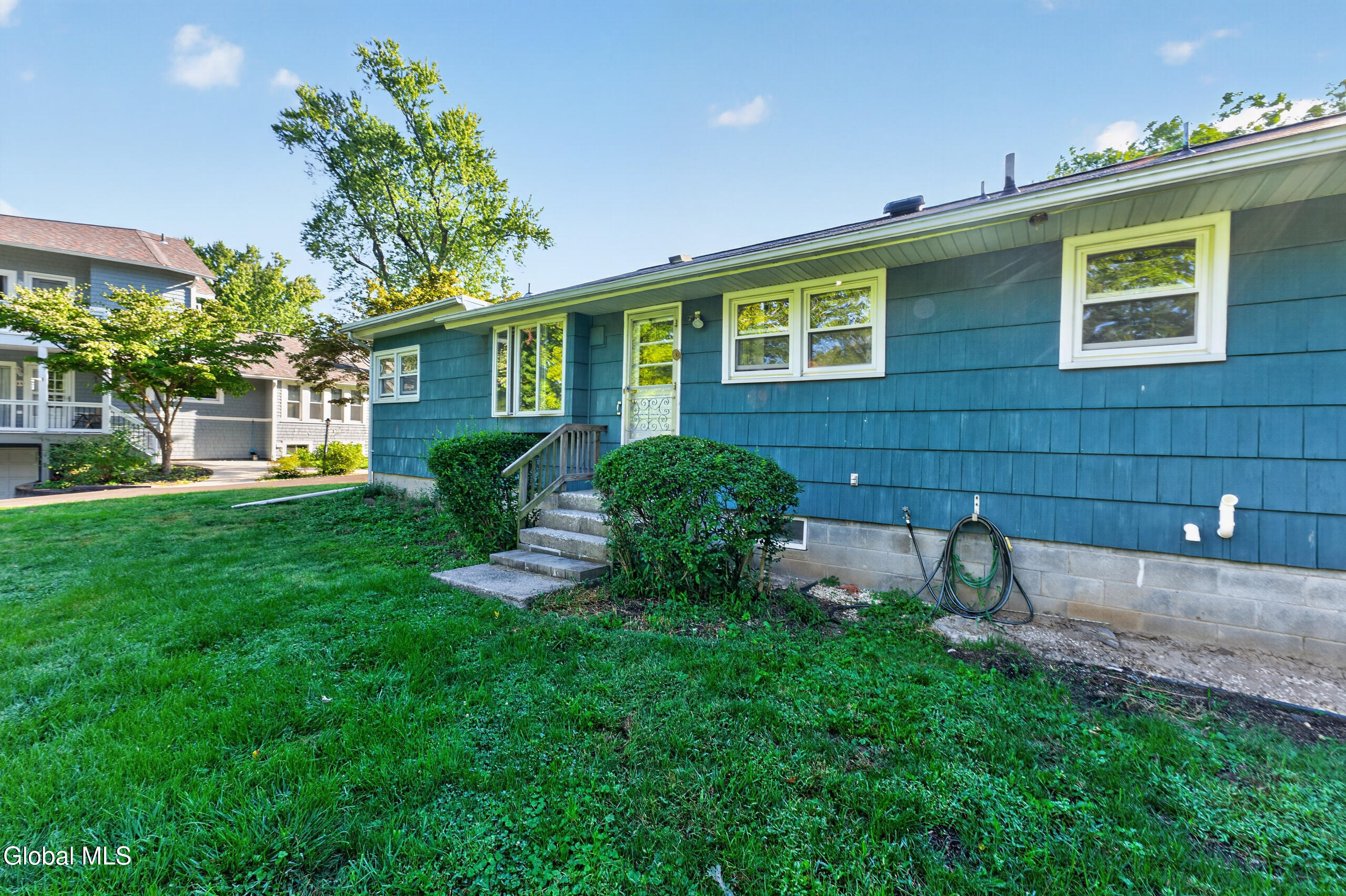 82 Salisbury Road Delmar NY 12054