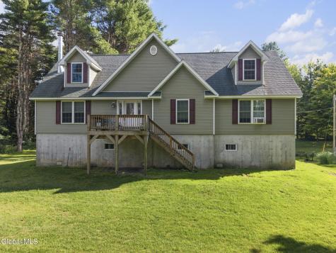 150 Memory Lane Esperance NY 12066