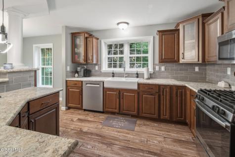 150 Memory Lane Esperance NY 12066