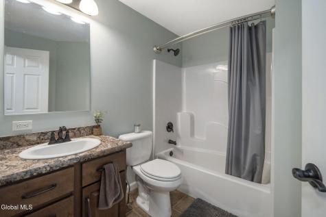 150 Memory Lane Esperance NY 12066