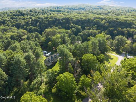 150 Memory Lane Esperance NY 12066