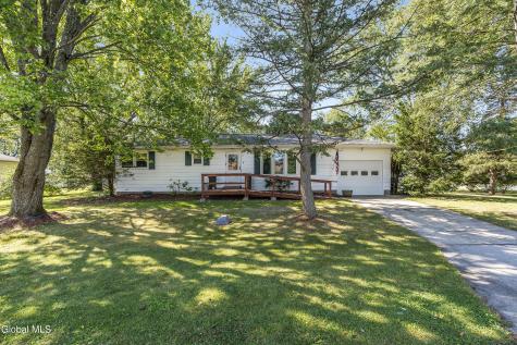 19 Clearview Court Cohoes NY 12047