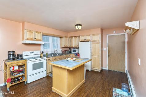 19 Clearview Court Cohoes NY 12047