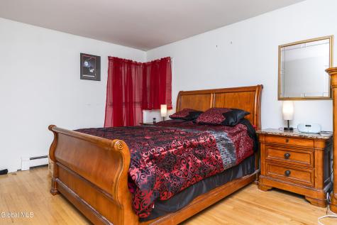 19 Clearview Court Cohoes NY 12047