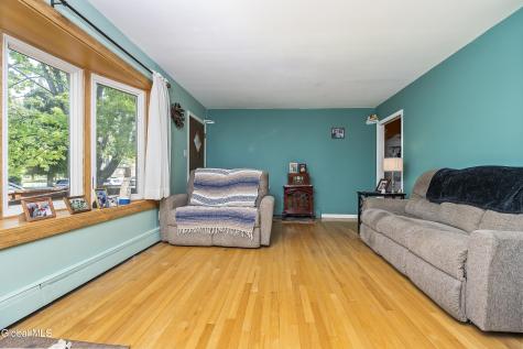 19 Clearview Court Cohoes NY 12047