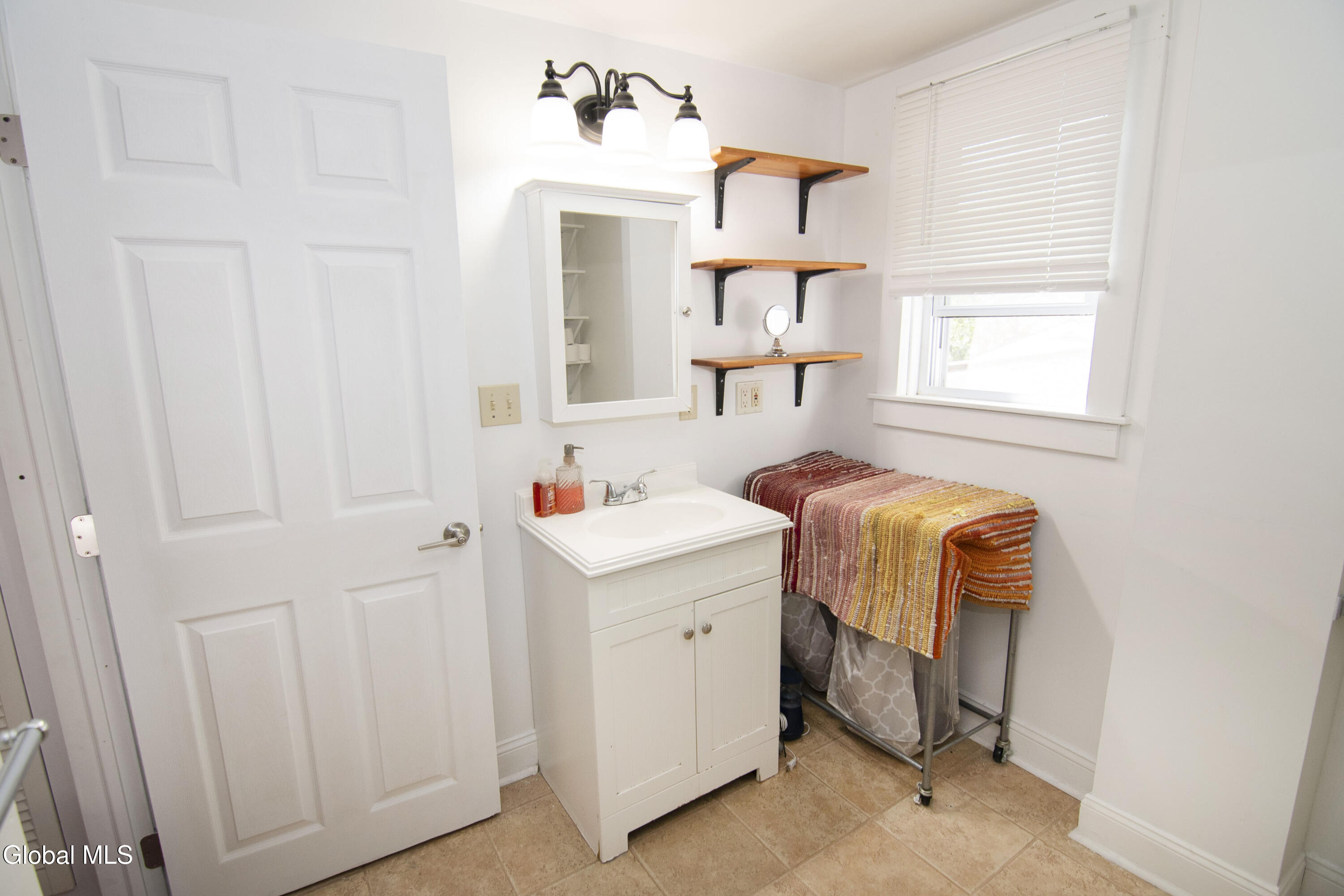 13 Grand Street Glens Falls NY 12801