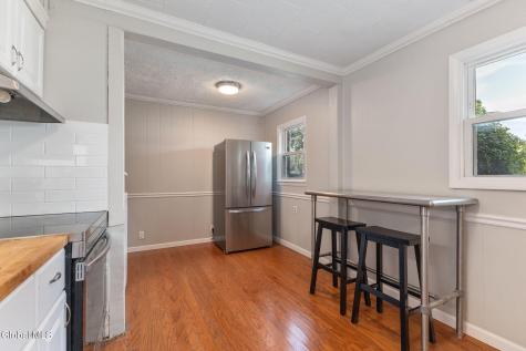 1021 Roberta Road Schenectady NY 12303