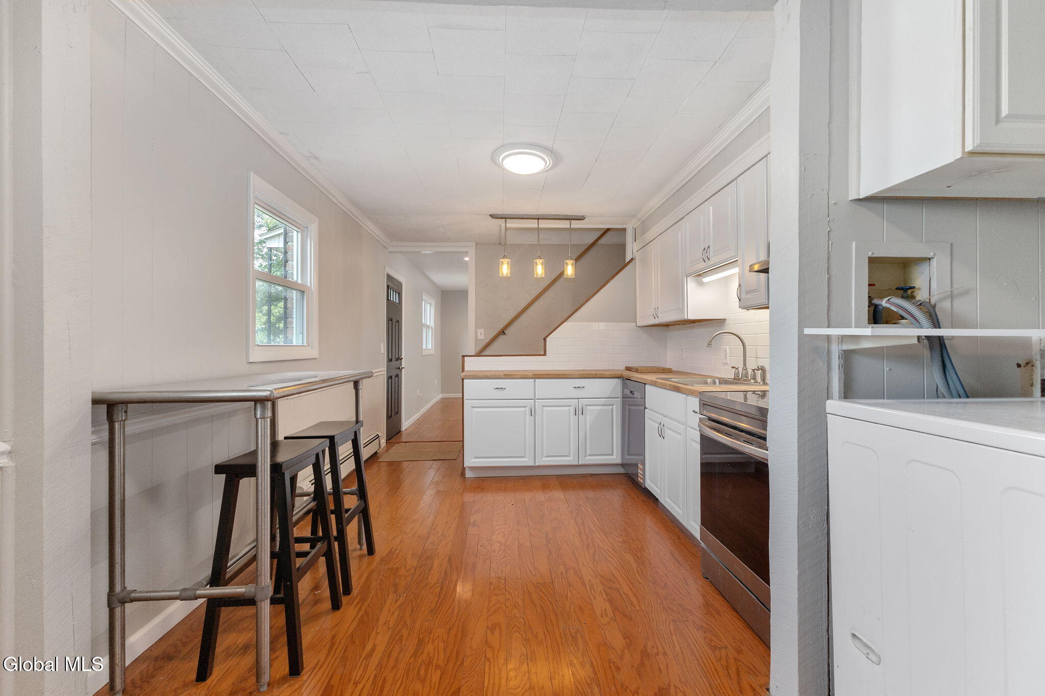 1021 Roberta Road Schenectady NY 12303