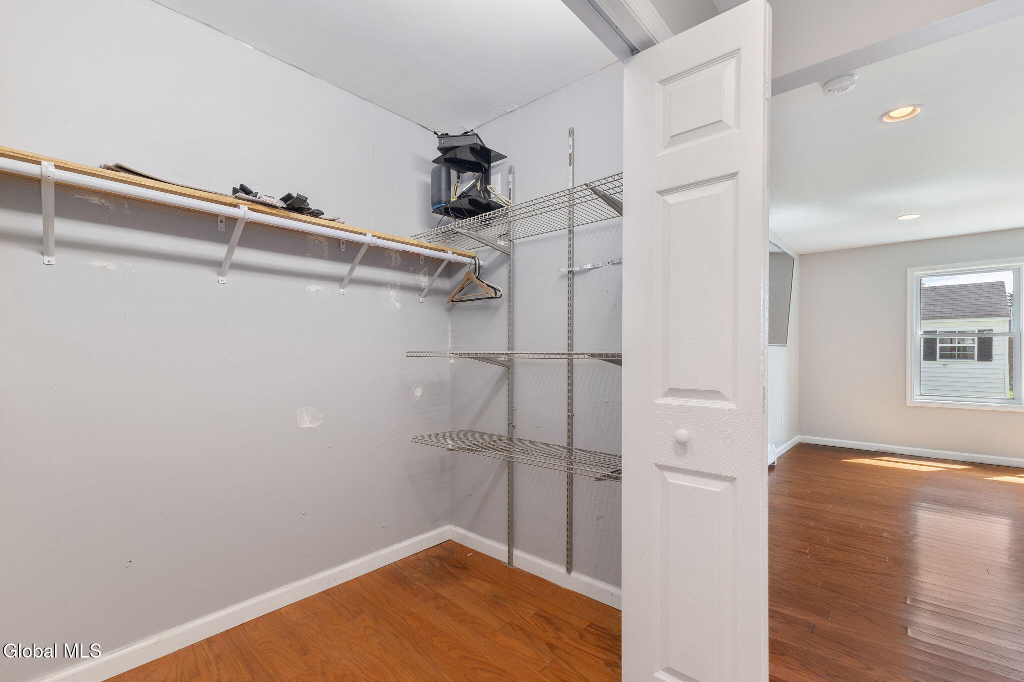1021 Roberta Road Schenectady NY 12303
