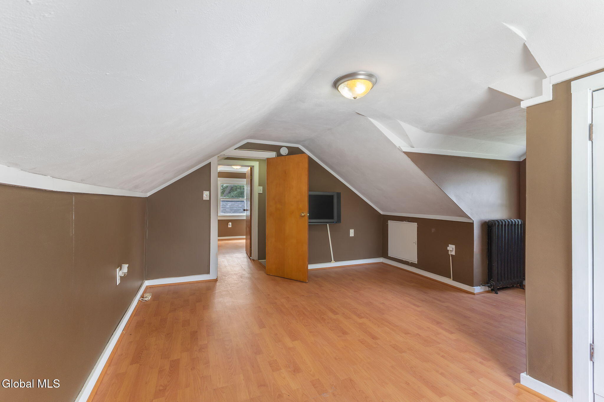 1021 Roberta Road Schenectady NY 12303