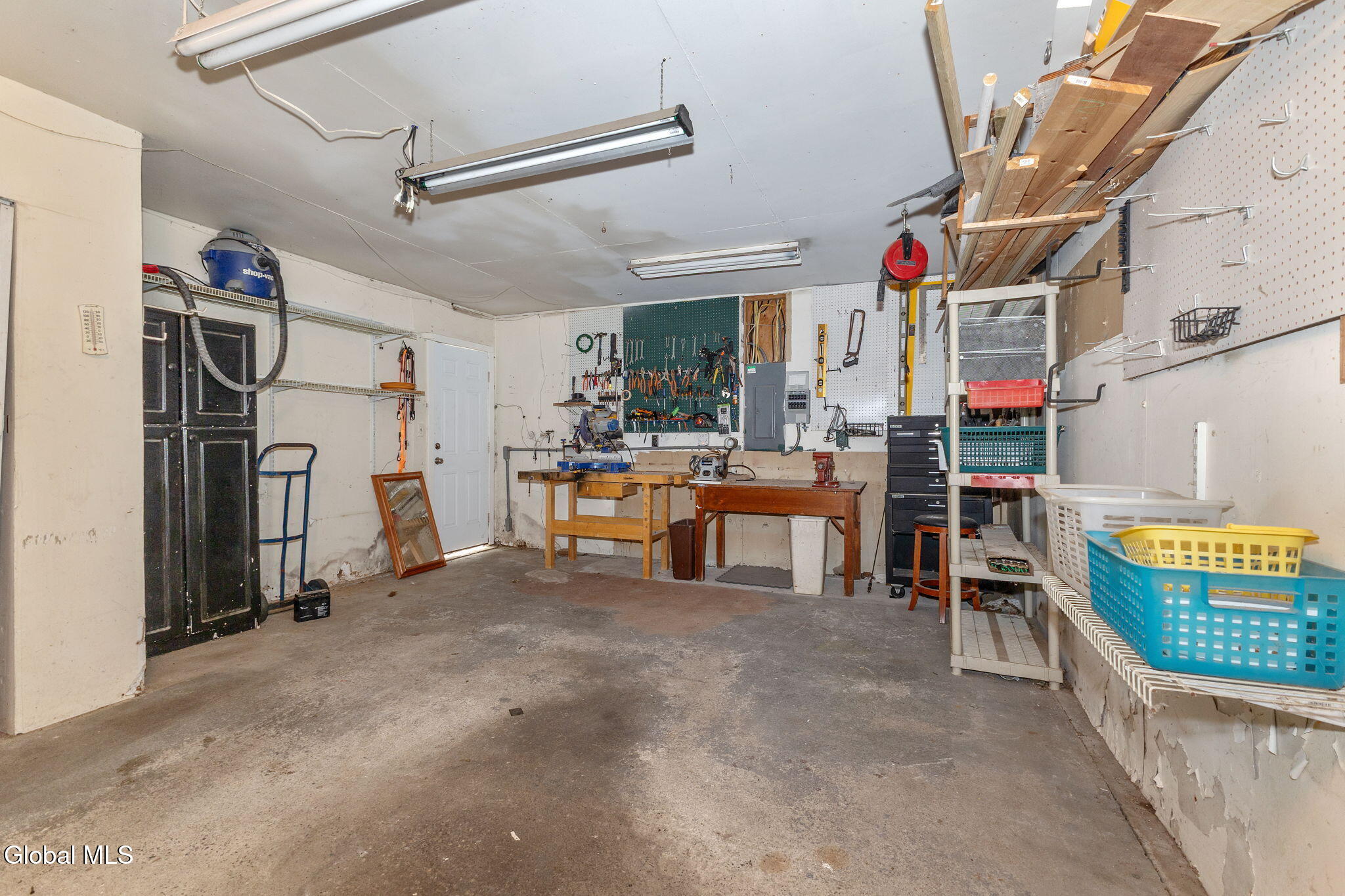 1021 Roberta Road Schenectady NY 12303