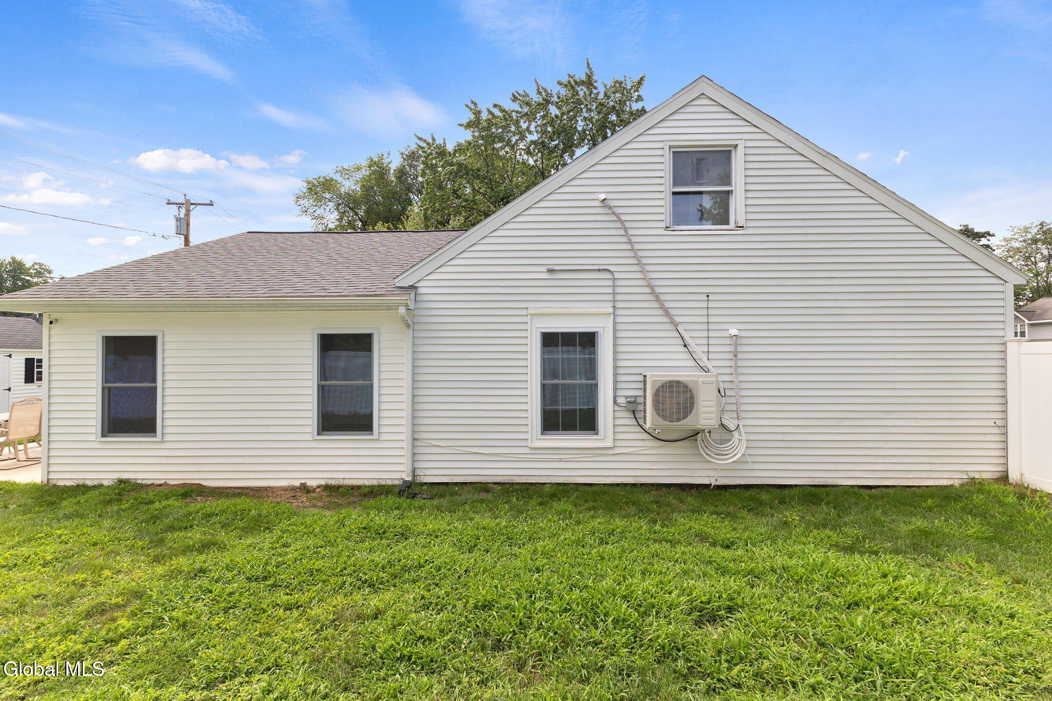 1021 Roberta Road Schenectady NY 12303