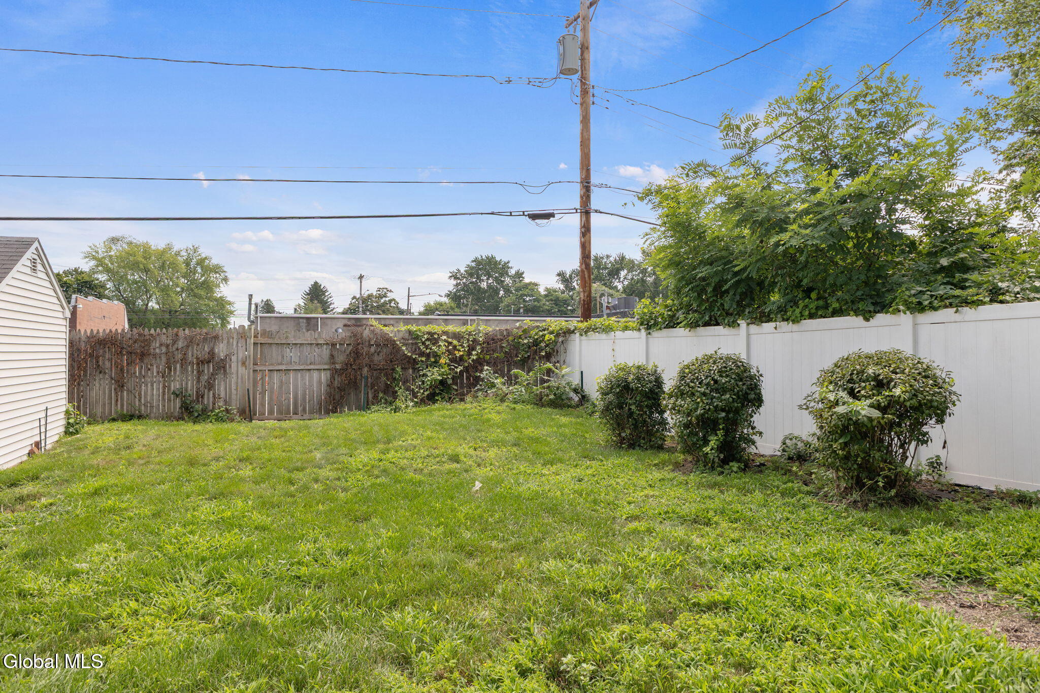 1021 Roberta Road Schenectady NY 12303