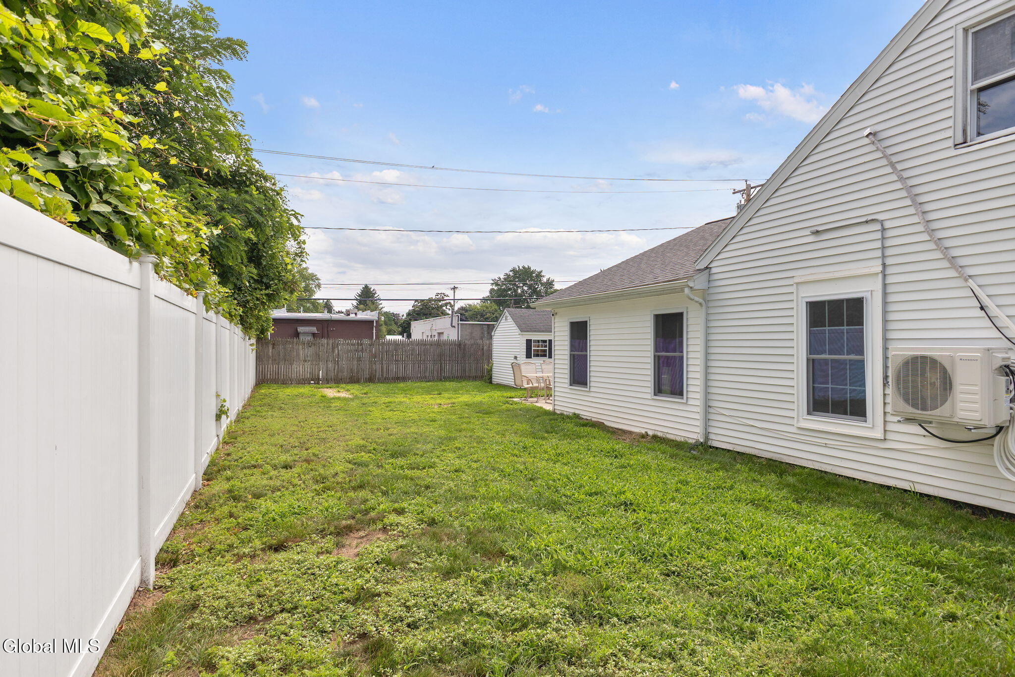 1021 Roberta Road Schenectady NY 12303