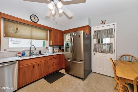 415 7th Avenue Watervliet NY 12189
