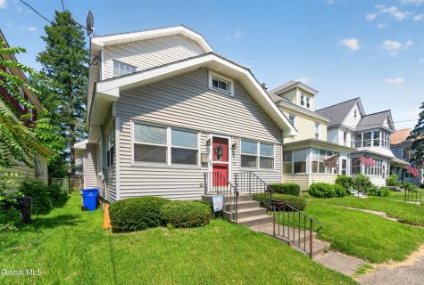 415 7th Avenue Watervliet NY 12189