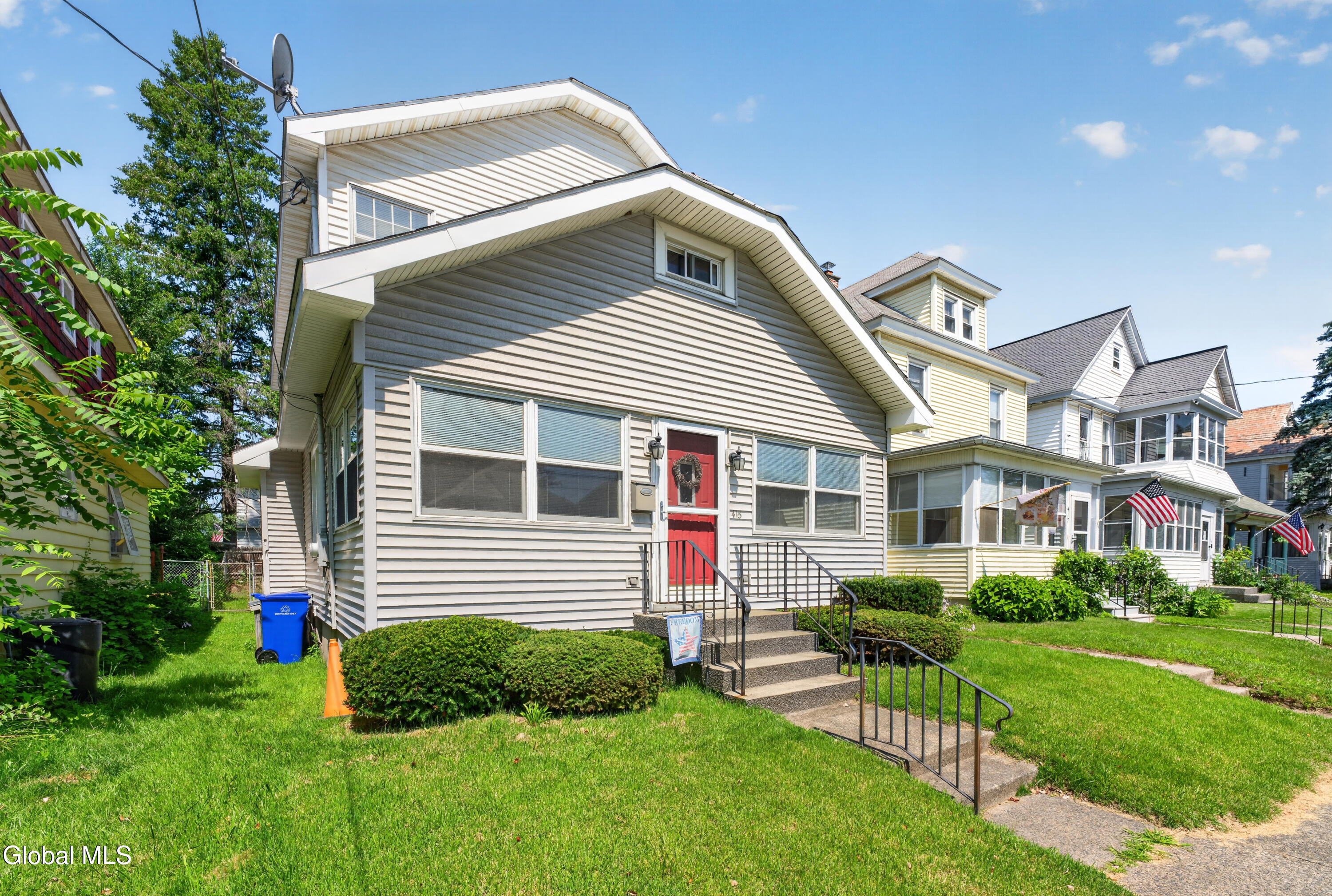 415 7th Avenue Watervliet NY 12189