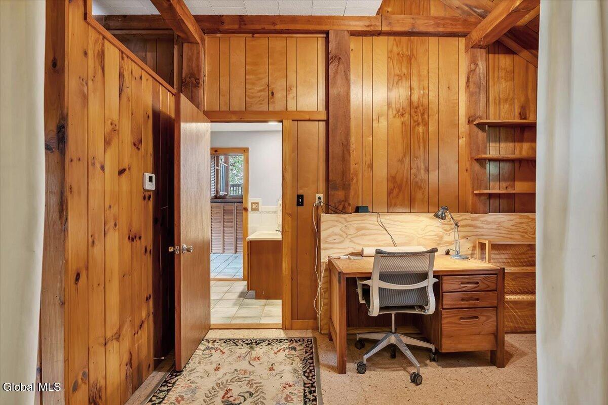 16 Garnsey Road Rexford NY 12148
