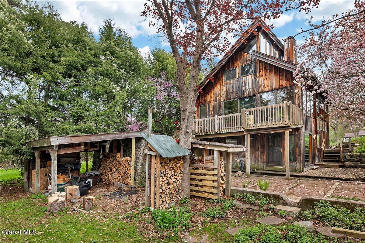 16 Garnsey Road Rexford NY 12148