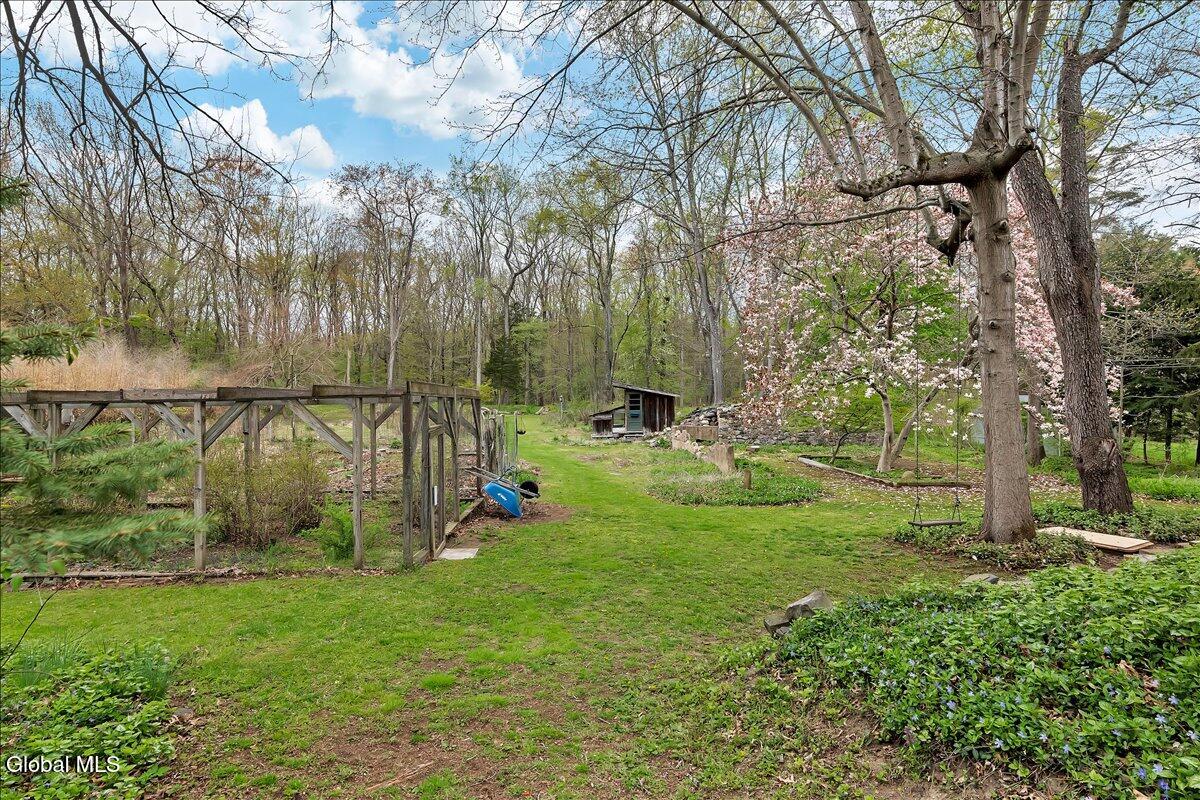 16 Garnsey Road Rexford NY 12148