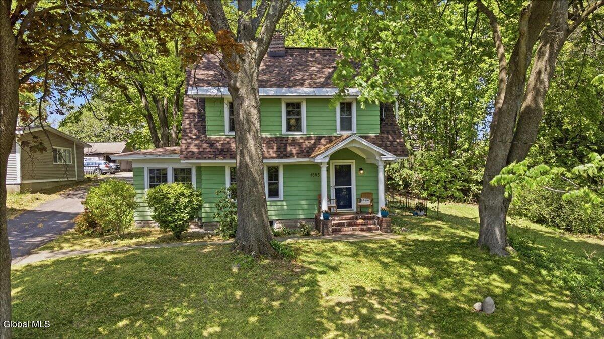 1505 Van Antwerp Road Niskayuna NY 12309