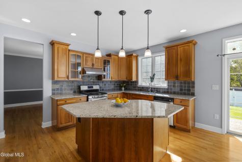 1 Fairview Lane Mechanicville NY 12118