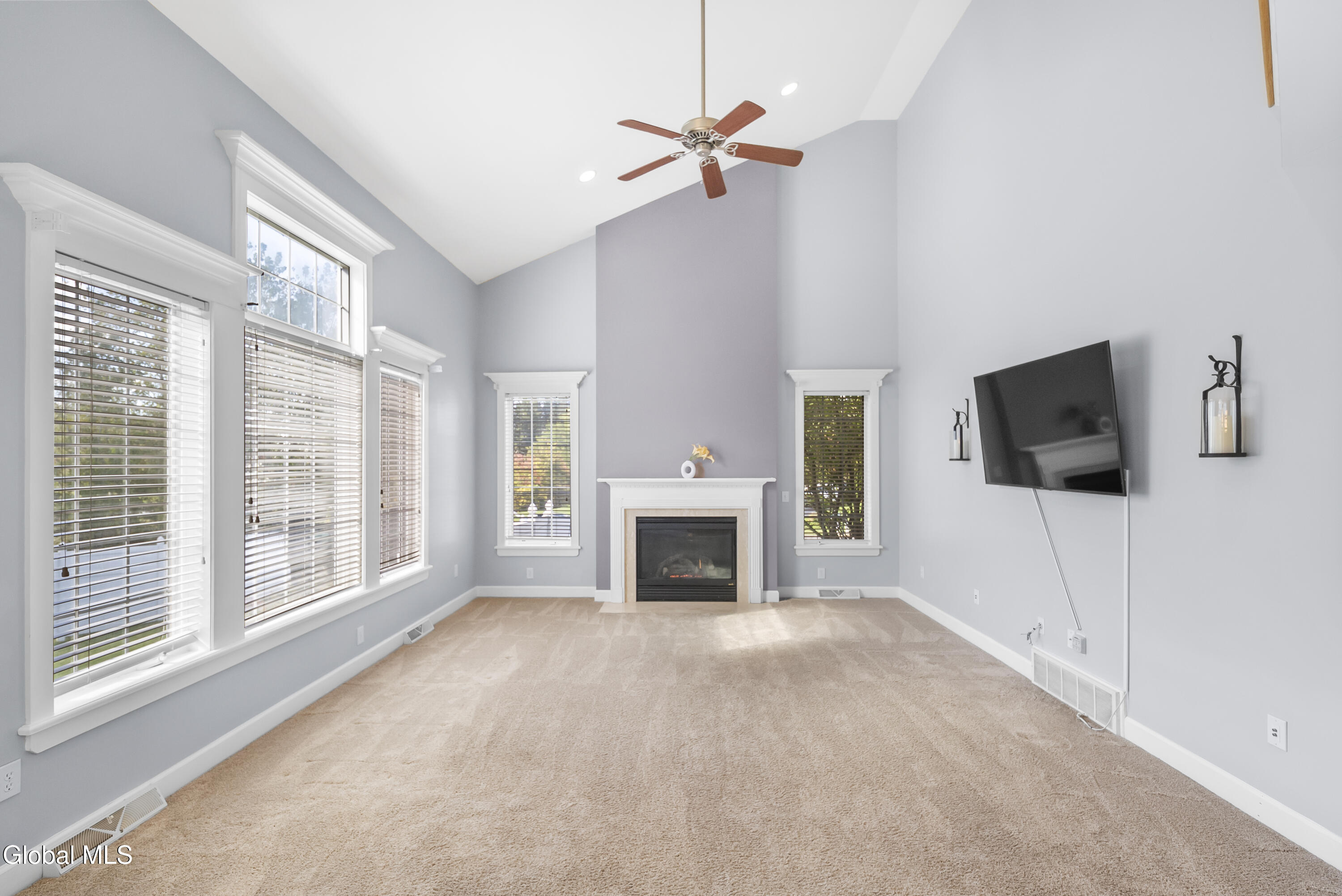 1 Fairview Lane Mechanicville NY 12118