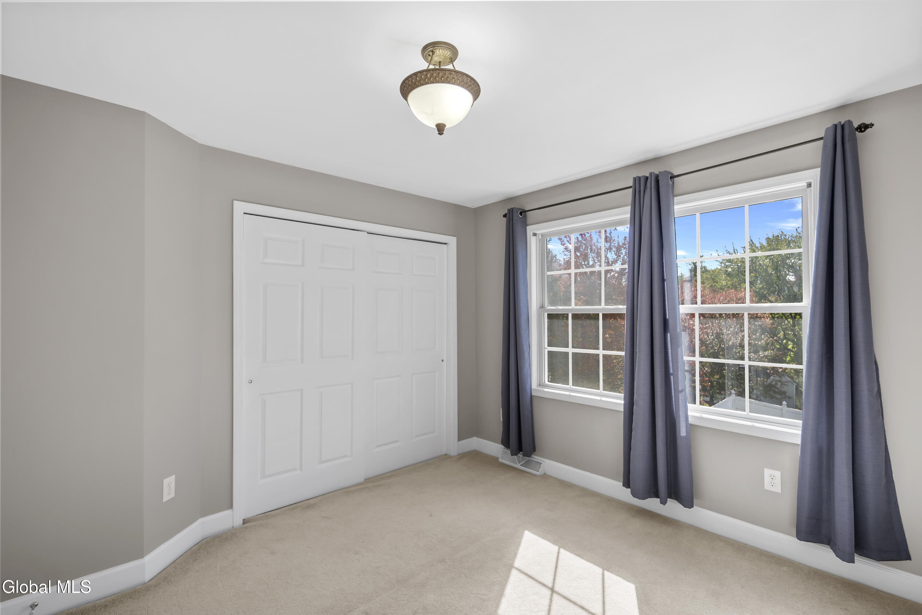 1 Fairview Lane Mechanicville NY 12118