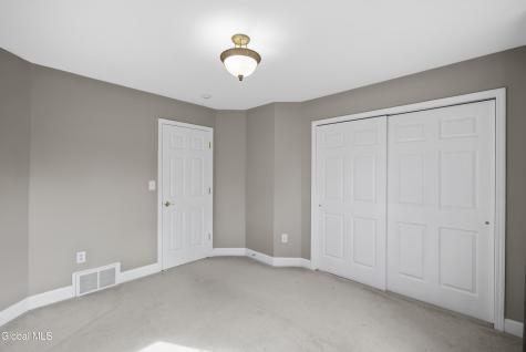 1 Fairview Lane Mechanicville NY 12118