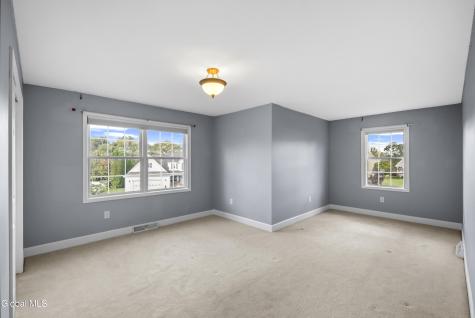 1 Fairview Lane Mechanicville NY 12118