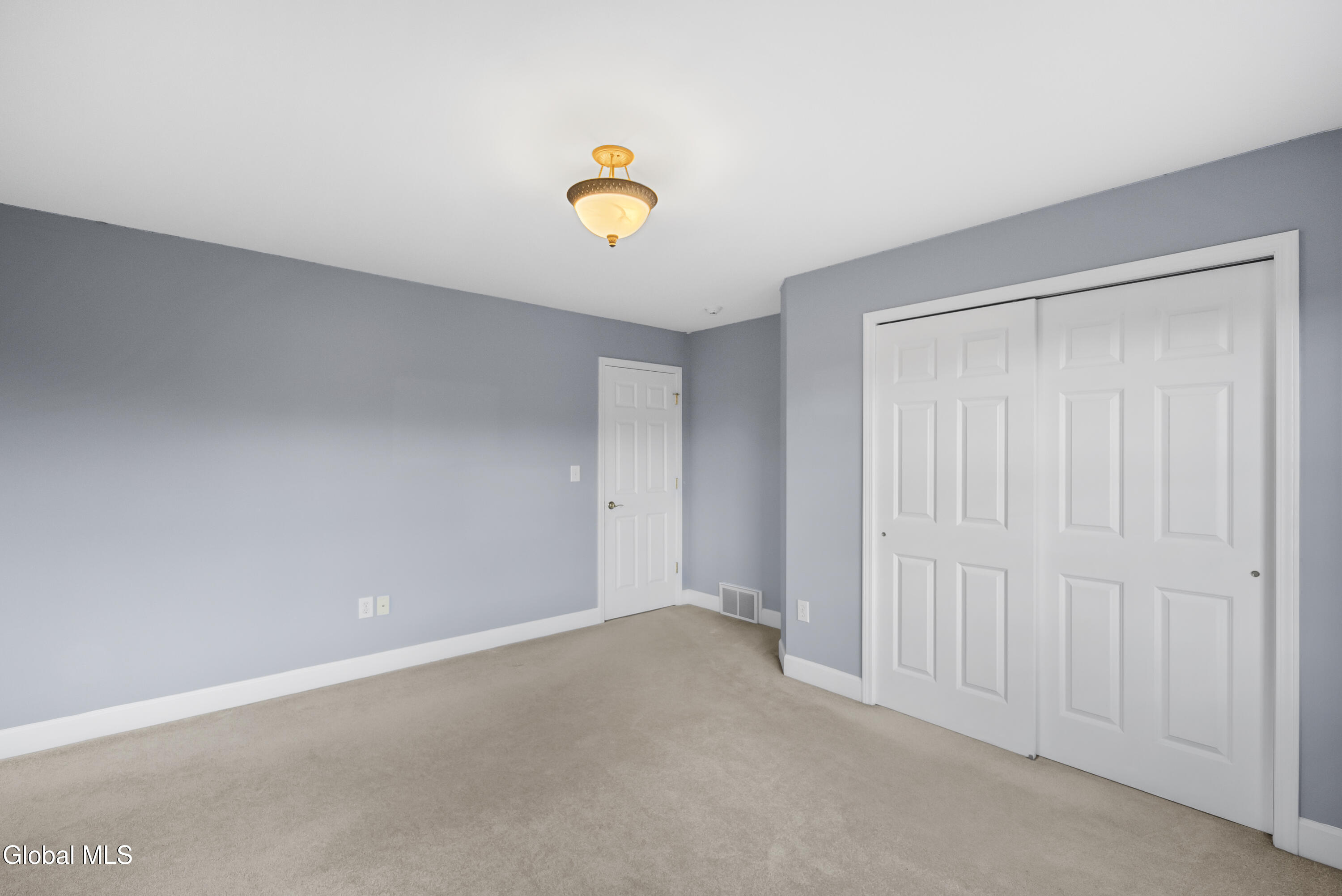 1 Fairview Lane Mechanicville NY 12118