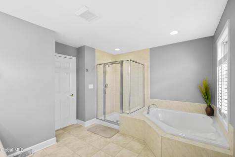 1 Fairview Lane Mechanicville NY 12118