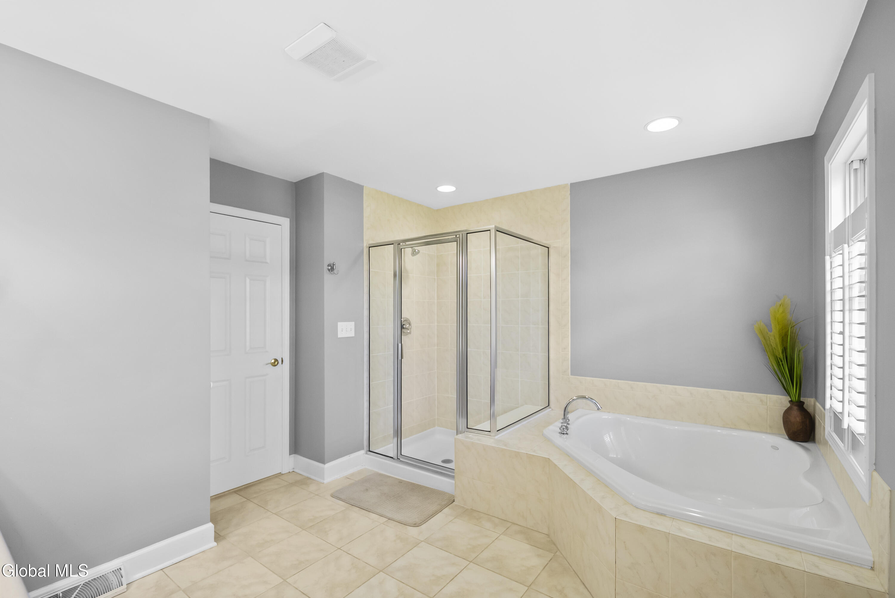 1 Fairview Lane Mechanicville NY 12118