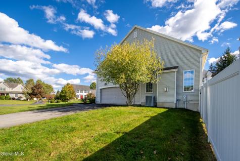 1 Fairview Lane Mechanicville NY 12118