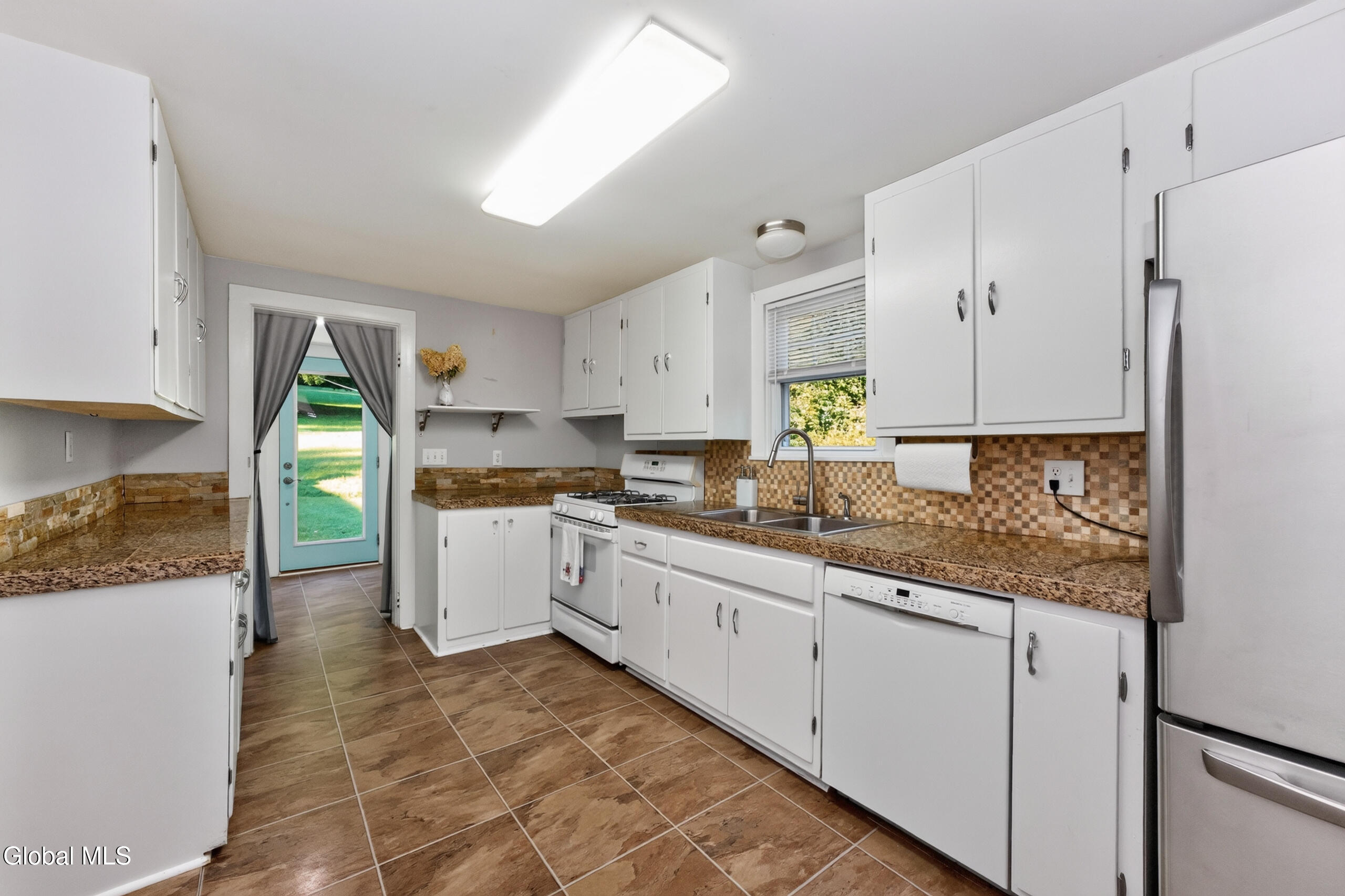 1059 Sacandaga Road Glenville NY 12302