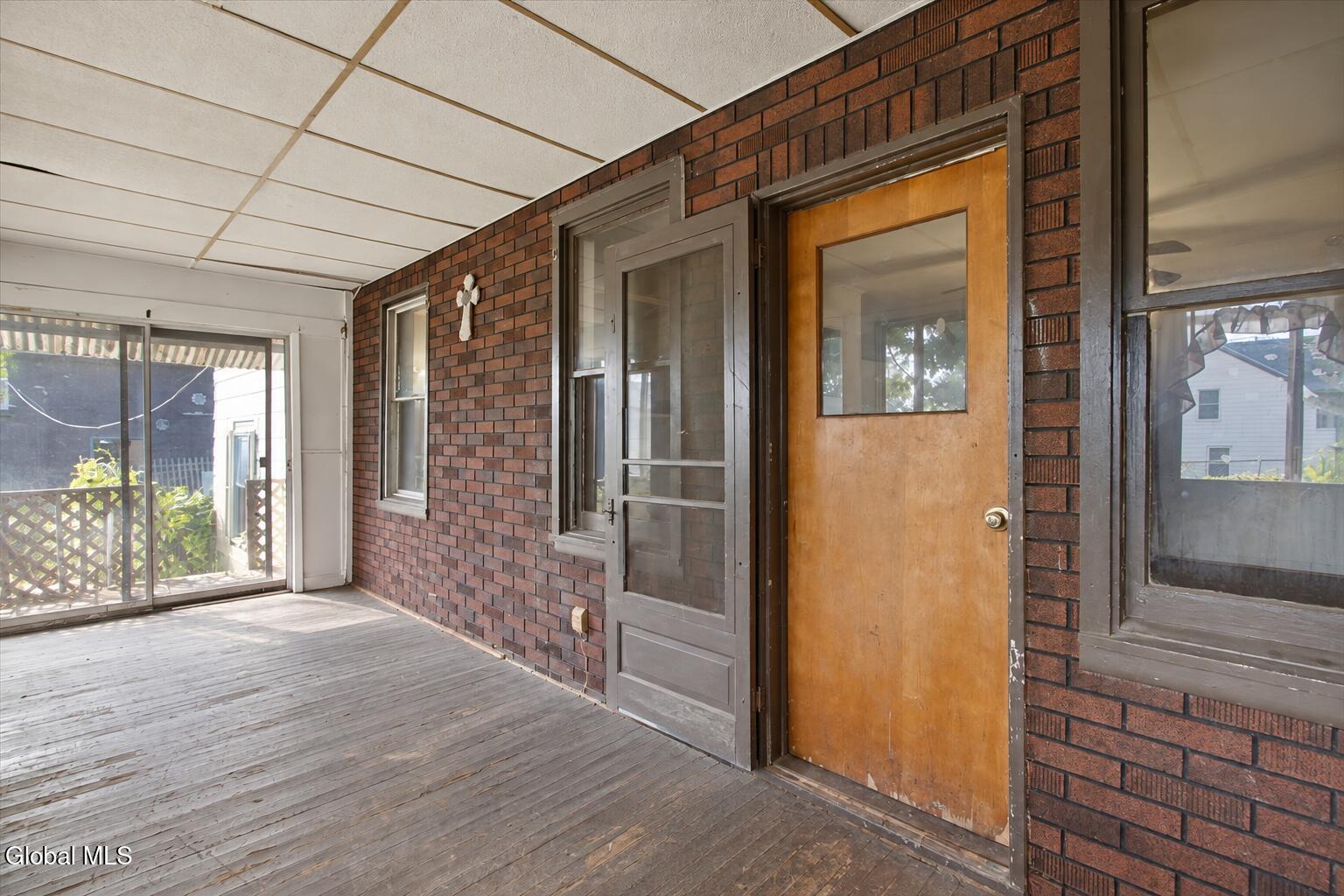 32 Queen Street Whitehall NY 12887