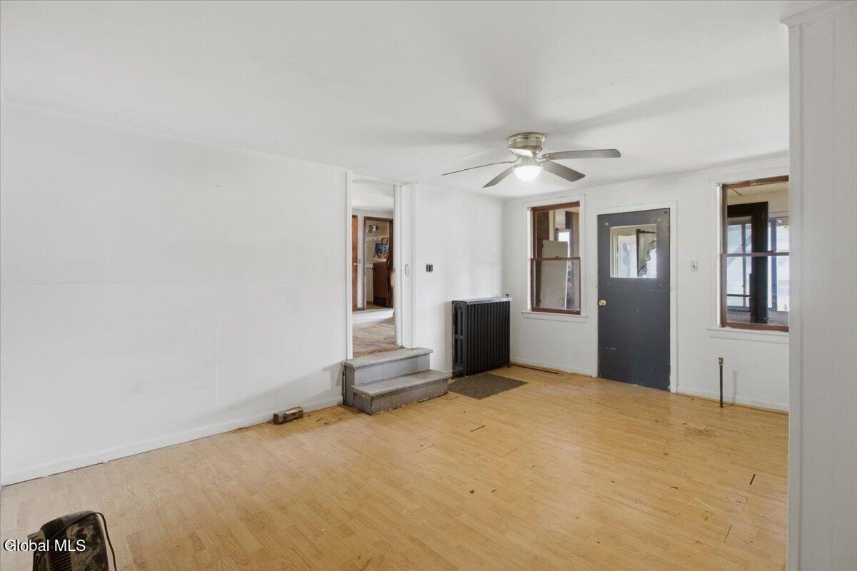 32 Queen Street Whitehall NY 12887