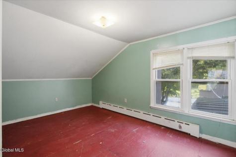 32 Queen Street Whitehall NY 12887