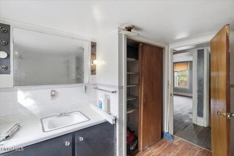 32 Queen Street Whitehall NY 12887