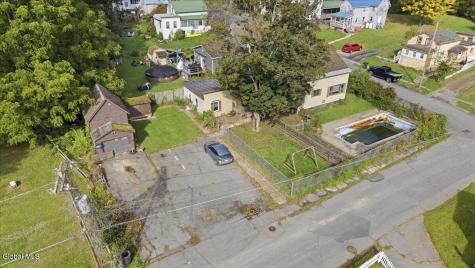 32 Queen Street Whitehall NY 12887