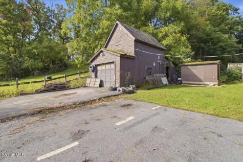 32 Queen Street Whitehall NY 12887