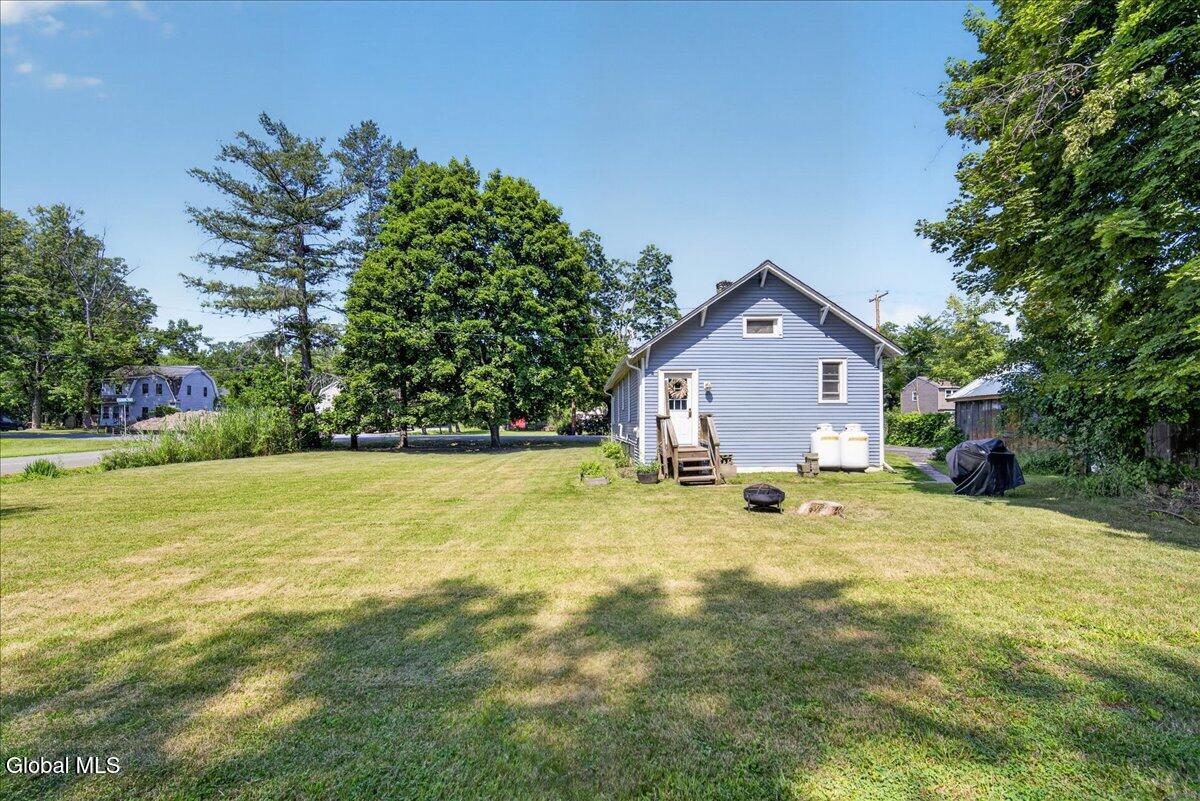 15 Grenada Terrace Watervliet NY 12189