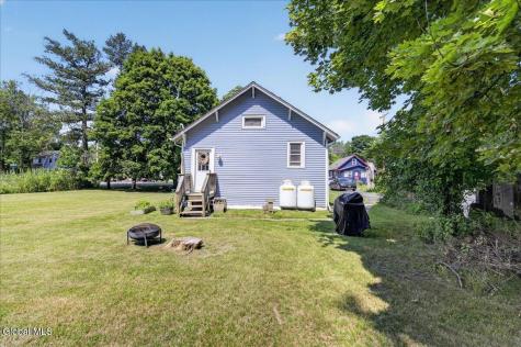 15 Grenada Terrace Watervliet NY 12189