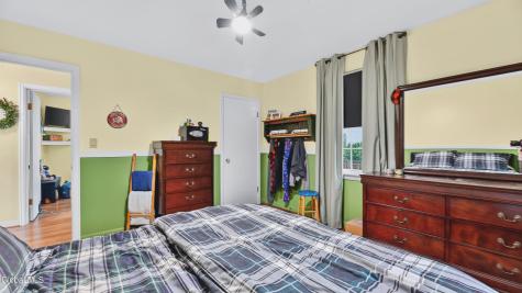 11 Ellen Lane Glenville NY 12302
