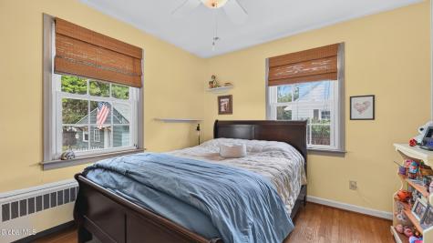 11 Ellen Lane Glenville NY 12302