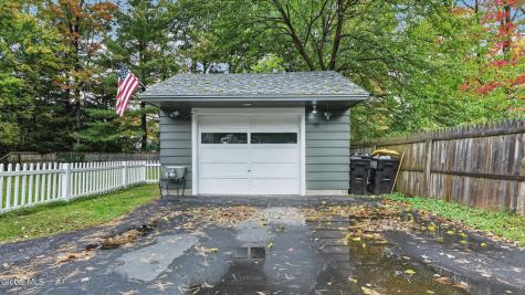 11 Ellen Lane Glenville NY 12302