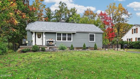 11 Ellen Lane Glenville NY 12302